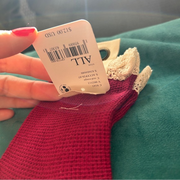 NWT Free People Beloved Waffle Knit Ankle Socks Merlot deep red 1 Pair - Picture 3 of 12